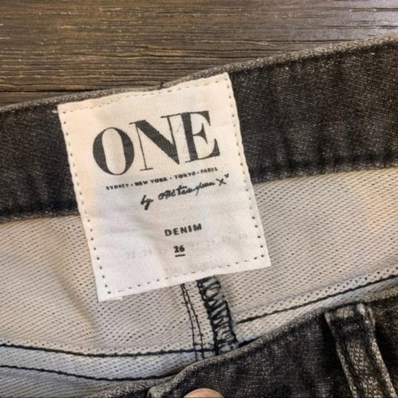 One Teaspoon Gray High Waist Button Front Denim Shorts 26 - Picture 7 of 8